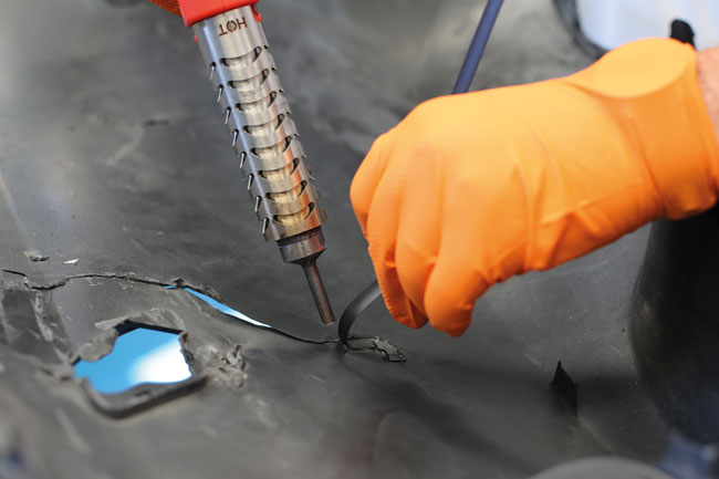 Power-TEC 92229 Nitrogen Plastic Welder with Generator/Stapler