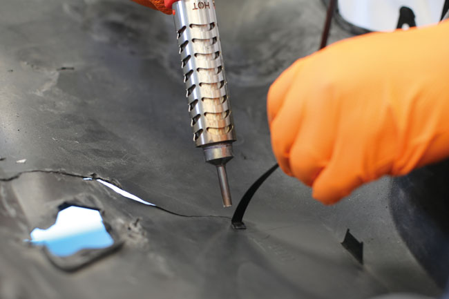 Power-TEC 92229 Nitrogen Plastic Welder with Generator/Stapler