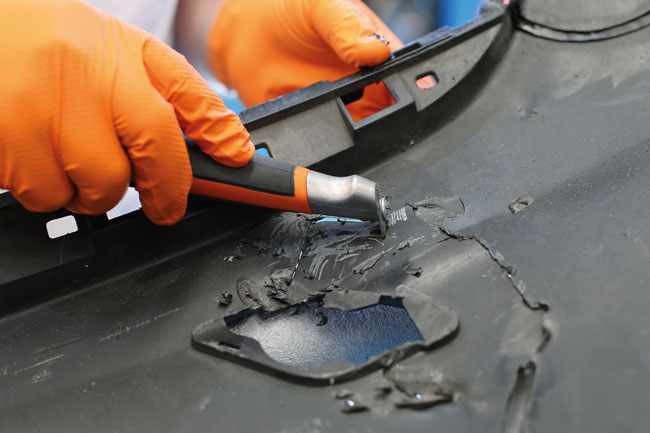 Power-TEC 92668 Scraper for Cleaning Plastic Parts