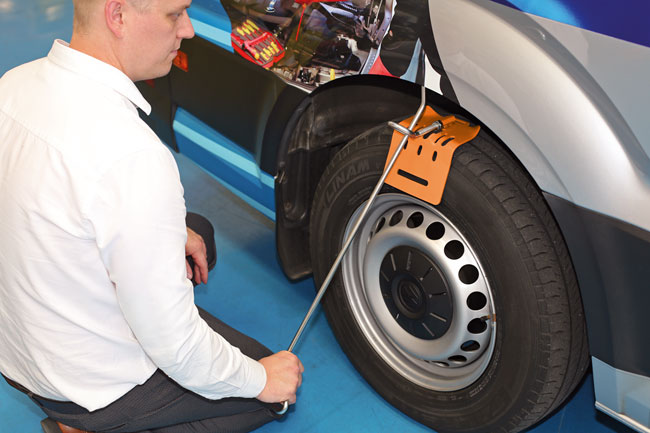 Power-TEC 92677 PDR Wheel Arch Lever Support & Pivot