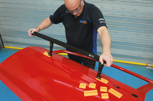 Power-TEC 92735 Lateral Tension Puller - 900mm